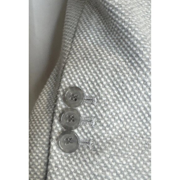 Talbots Women’s Gray Aberdeen 2 Button Single Vent Blazer Jacket Pockets Sz 12 - Picture 3 of 10